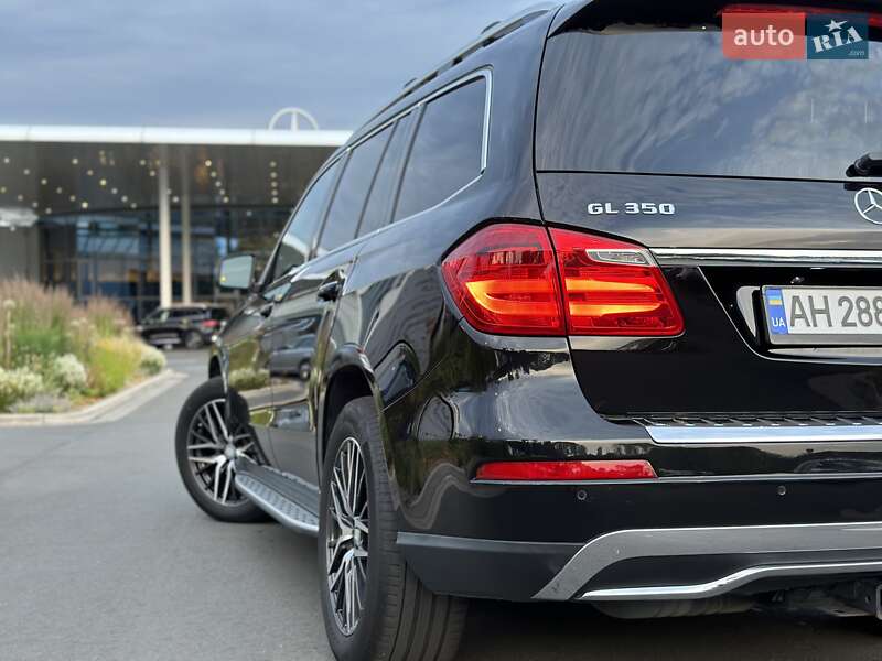 Позашляховик / Кросовер Mercedes-Benz GL-Class 2015 в Києві