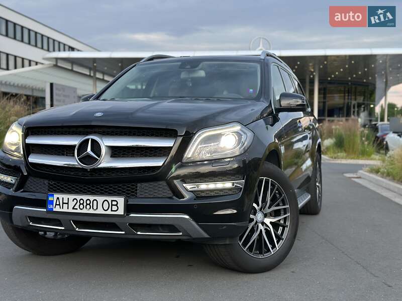 Позашляховик / Кросовер Mercedes-Benz GL-Class 2015 в Києві