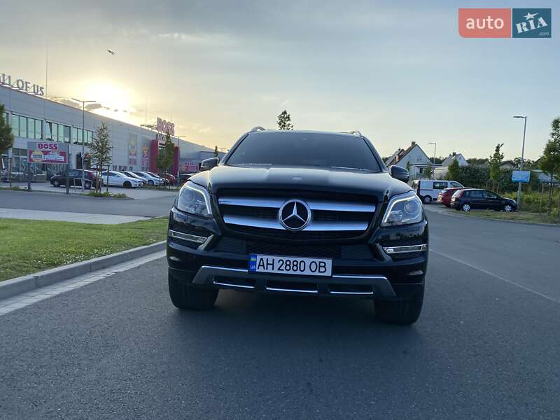 Позашляховик / Кросовер Mercedes-Benz GL-Class 2015 в Києві