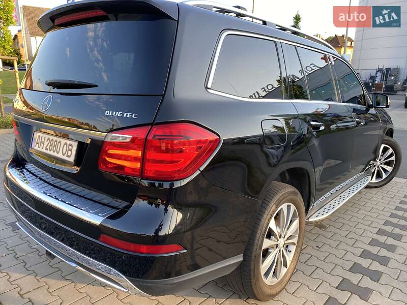 Позашляховик / Кросовер Mercedes-Benz GL-Class 2015 в Києві