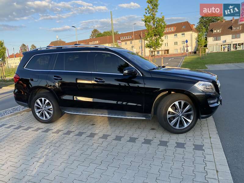 Позашляховик / Кросовер Mercedes-Benz GL-Class 2015 в Києві