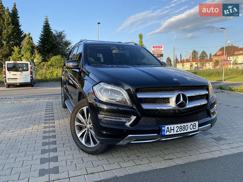 Позашляховик / Кросовер Mercedes-Benz GL-Class 2015 в Києві