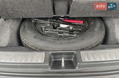 Внедорожник / Кроссовер Mercedes-Benz GL-Class 2012 в 