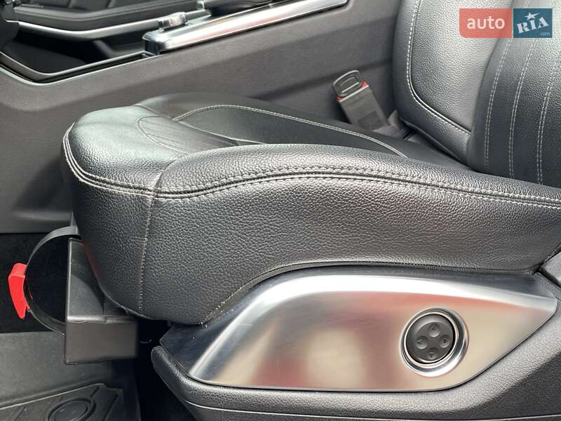 Внедорожник / Кроссовер Mercedes-Benz GL-Class 2012 в Хмельницком