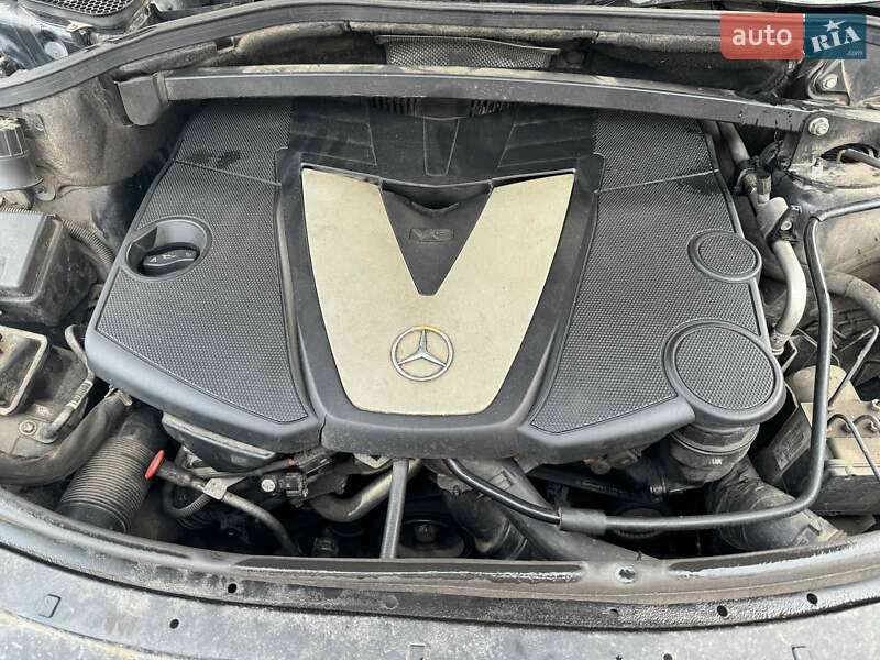 Внедорожник / Кроссовер Mercedes-Benz GL-Class 2011 в Полтаве