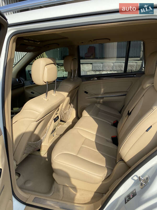 Внедорожник / Кроссовер Mercedes-Benz GL-Class 2011 в Киеве