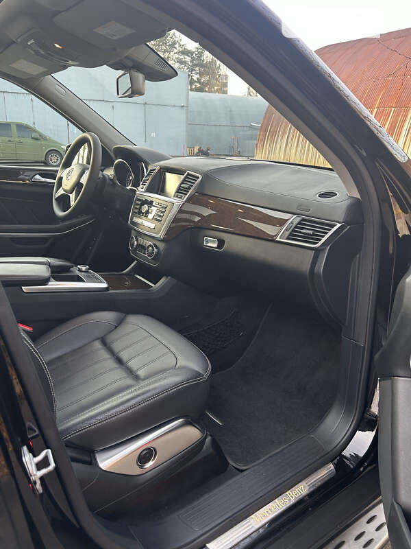 Внедорожник / Кроссовер Mercedes-Benz GL-Class 2012 в Киеве