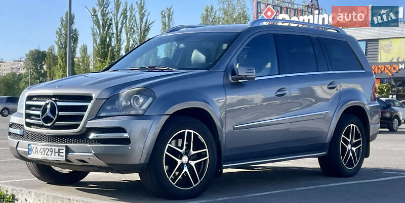 Позашляховик / Кросовер Mercedes-Benz GL-Class 2012 в 