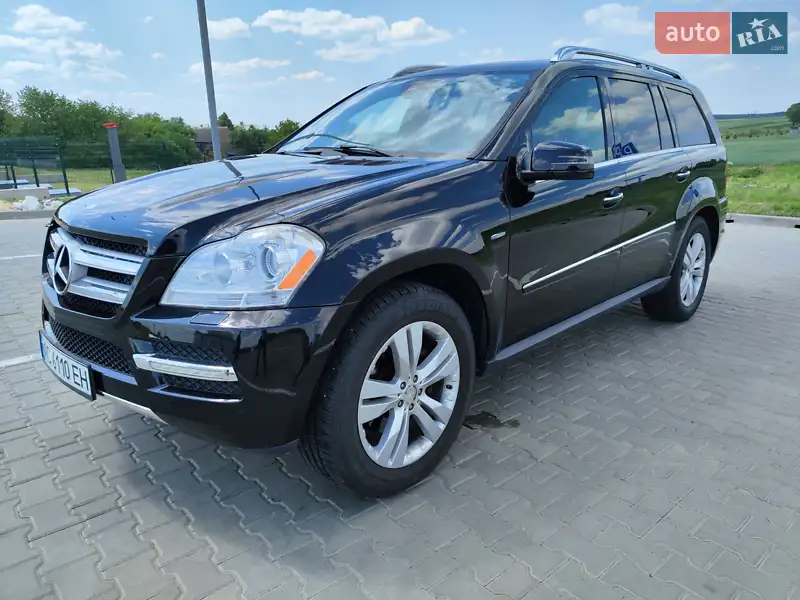 Mercedes-Benz GL-Class
