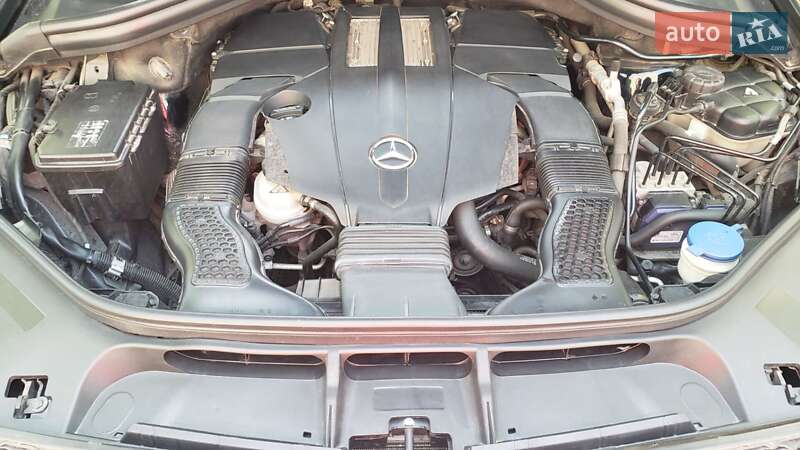 Внедорожник / Кроссовер Mercedes-Benz GL-Class 2015 в Измаиле фото 17 Внедорожник / Кроссовер Mercedes-Benz GL-Class 2015 в Измаиле
