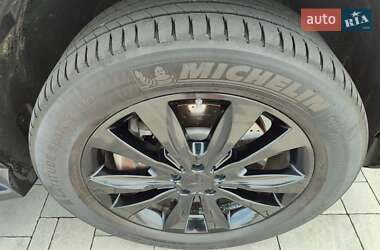 Внедорожник / Кроссовер Mercedes-Benz GL-Class 2013 в 