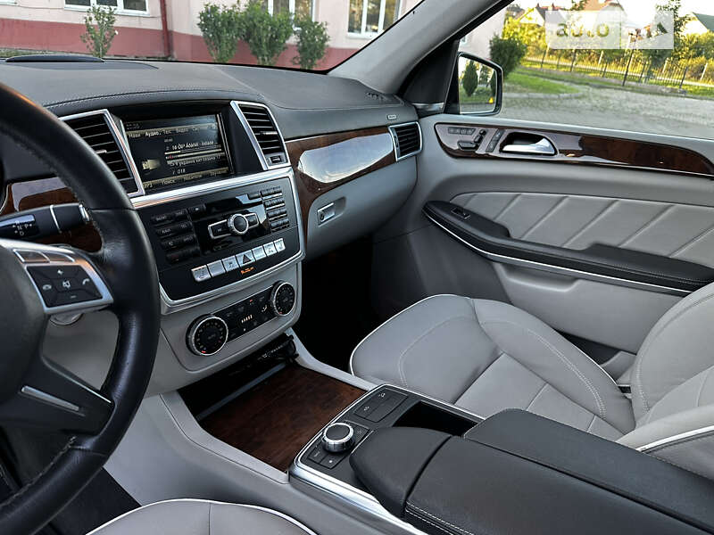 Внедорожник / Кроссовер Mercedes-Benz GL-Class 2013 в Черновцах