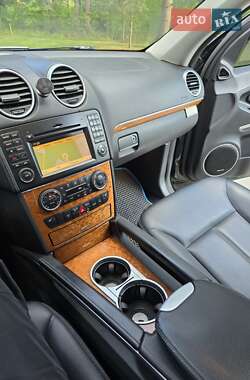Внедорожник / Кроссовер Mercedes-Benz GL-Class 2007 в 