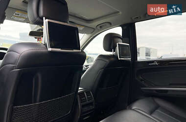 Позашляховик / Кросовер Mercedes-Benz GL-Class 2010 в 