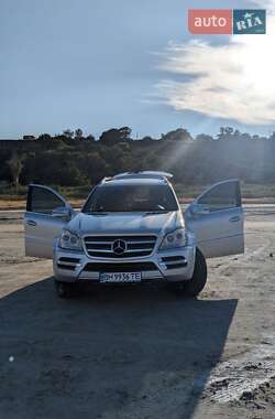 Внедорожник / Кроссовер Mercedes-Benz GL-Class 2011 в 