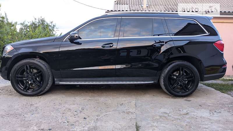 Позашляховик / Кросовер Mercedes-Benz GL-Class 2013 в Чернівцях