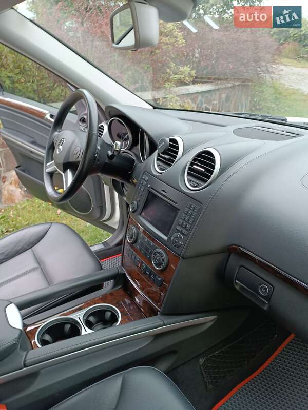 Внедорожник / Кроссовер Mercedes-Benz GL-Class 2011 в Бережанах