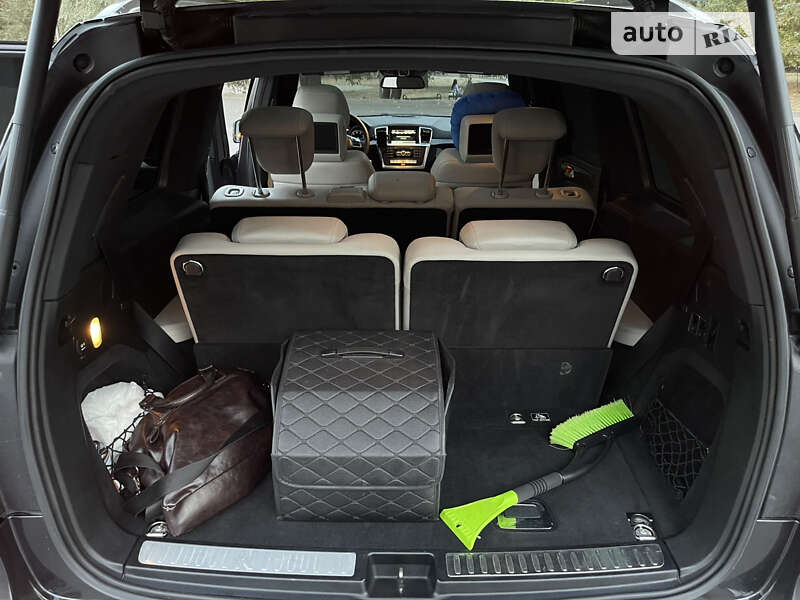 Внедорожник / Кроссовер Mercedes-Benz GL-Class 2014 в Киеве фото 14 Внедорожник / Кроссовер Mercedes-Benz GL-Class 2014 в Киеве