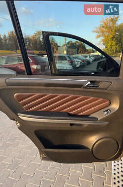 Внедорожник / Кроссовер Mercedes-Benz GL-Class 2012 в 