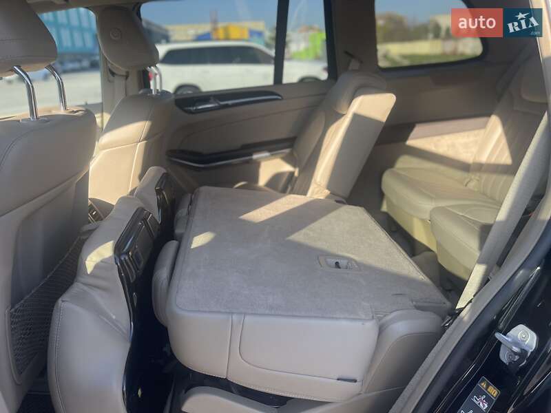 Позашляховик / Кросовер Mercedes-Benz GL-Class 2014 в Києві