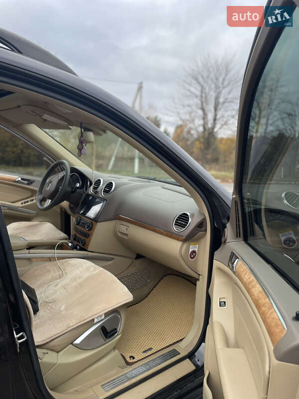 Внедорожник / Кроссовер Mercedes-Benz GL-Class 2006 в Долине