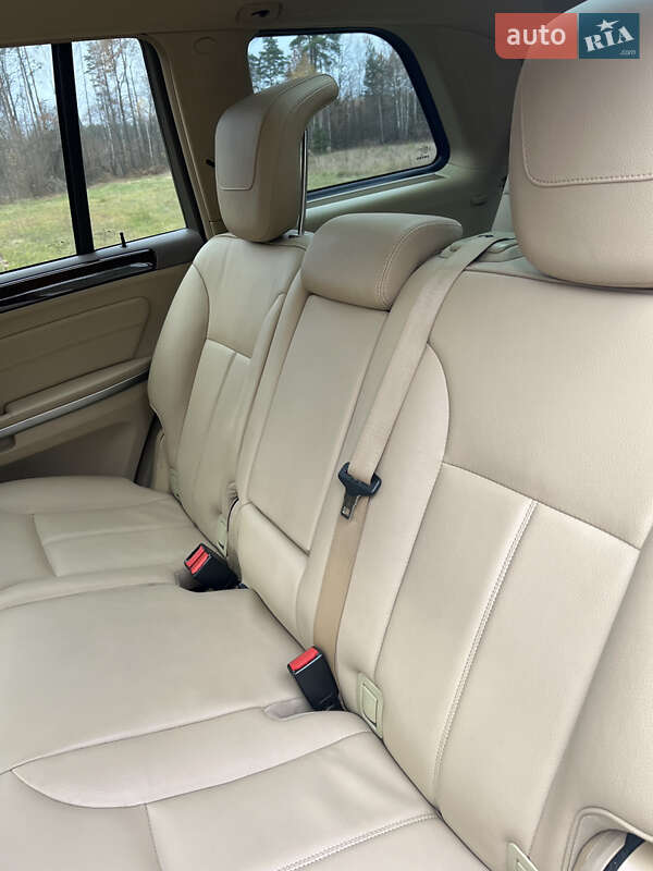 Позашляховик / Кросовер Mercedes-Benz GL-Class 2011 в Рівному