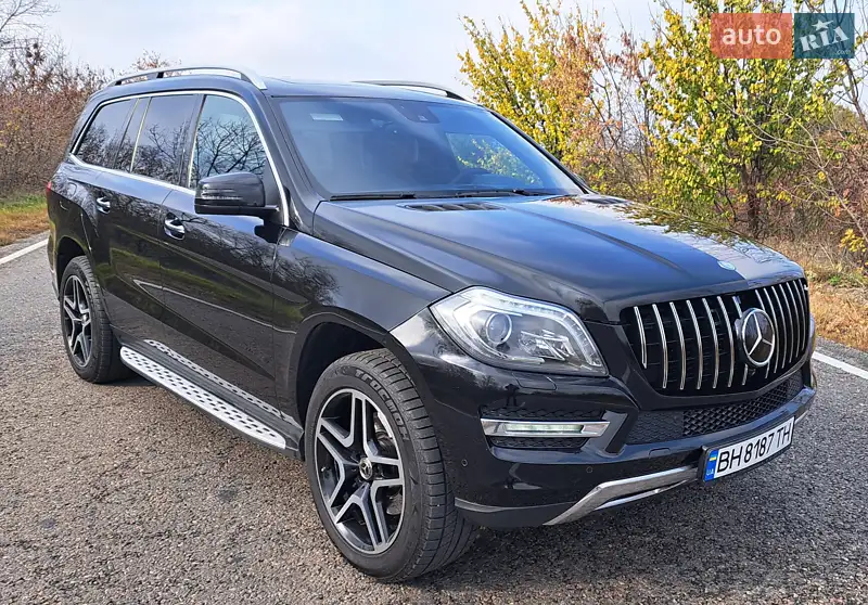 Позашляховик / Кросовер Mercedes-Benz GL-Class 2013 в 