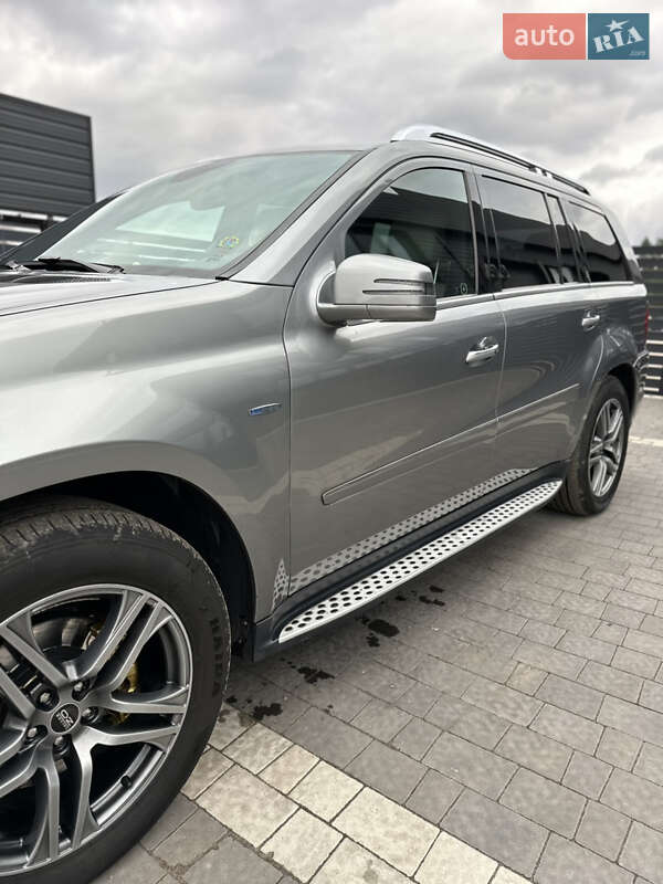 Внедорожник / Кроссовер Mercedes-Benz GL-Class 2011 в Вараше