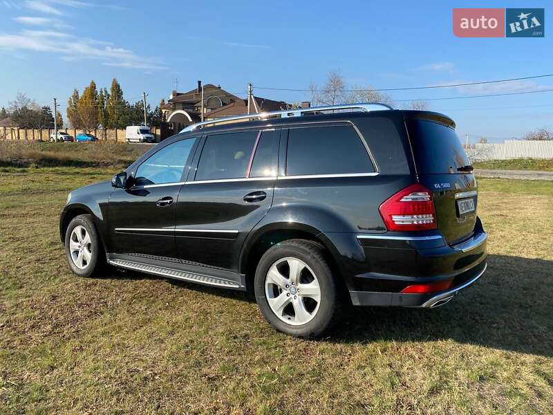 Позашляховик / Кросовер Mercedes-Benz GL-Class 2011 в Дніпрі