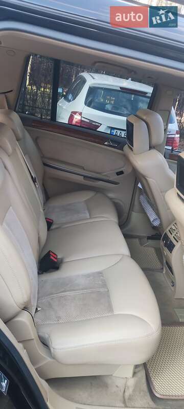 Внедорожник / Кроссовер Mercedes-Benz GL-Class 2008 в Киеве