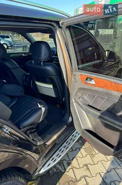 Внедорожник / Кроссовер Mercedes-Benz GL-Class 2012 в 