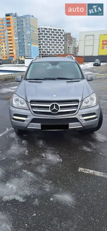 Mercedes-Benz GL-Class