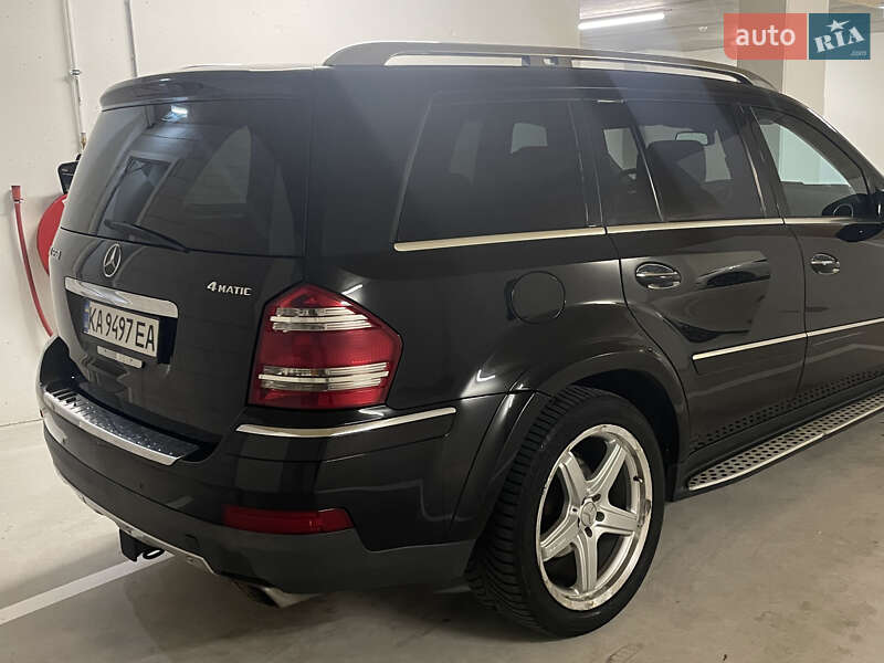 Внедорожник / Кроссовер Mercedes-Benz GL-Class 2008 в Киеве
