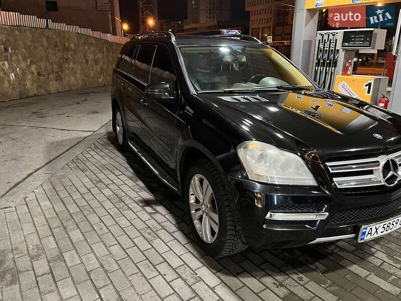 Внедорожник / Кроссовер Mercedes-Benz GL-Class 2010 в Харькове
