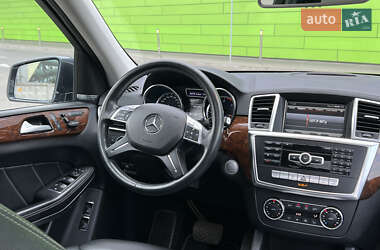 Позашляховик / Кросовер Mercedes-Benz GL-Class 2012 в Києві