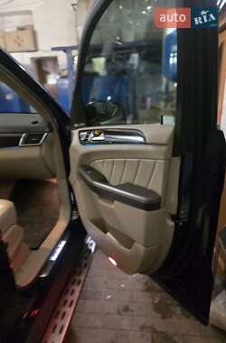 Внедорожник / Кроссовер Mercedes-Benz GL-Class 2014 в 