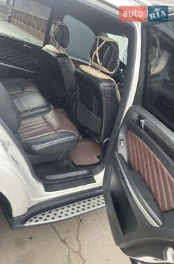 Позашляховик / Кросовер Mercedes-Benz GL-Class 2011 в 
