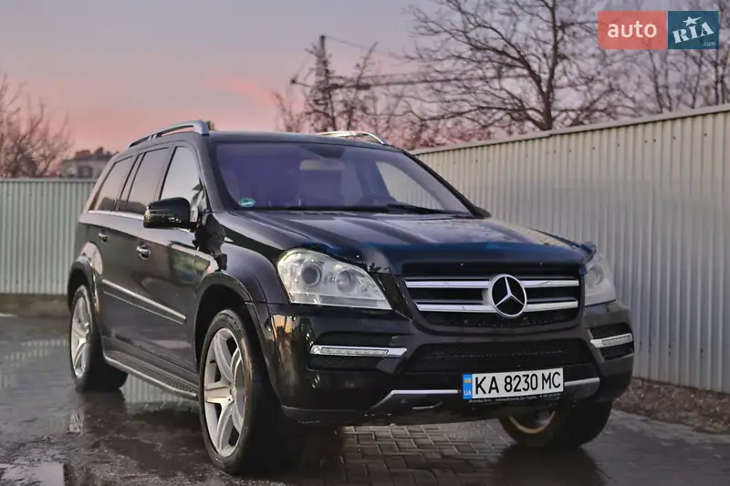 Mercedes-Benz GL-Class