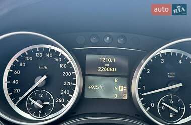 Внедорожник / Кроссовер Mercedes-Benz GL-Class 2010 в 