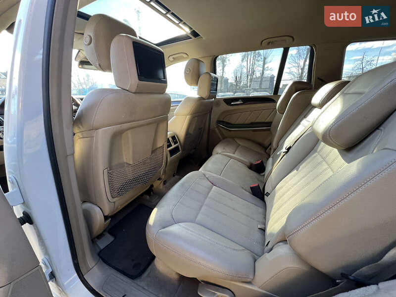Позашляховик / Кросовер Mercedes-Benz GL-Class 2014 в Стрию