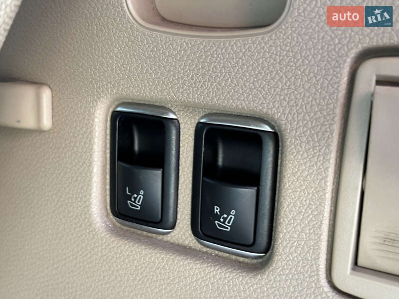 Позашляховик / Кросовер Mercedes-Benz GL-Class 2014 в Стрию