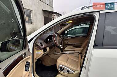 Внедорожник / Кроссовер Mercedes-Benz GL-Class 2012 в 