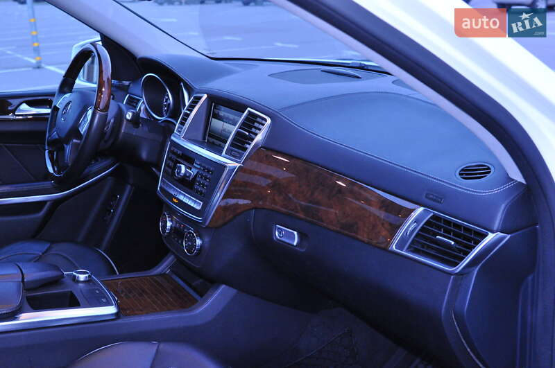 Внедорожник / Кроссовер Mercedes-Benz GL-Class 2013 в Киеве