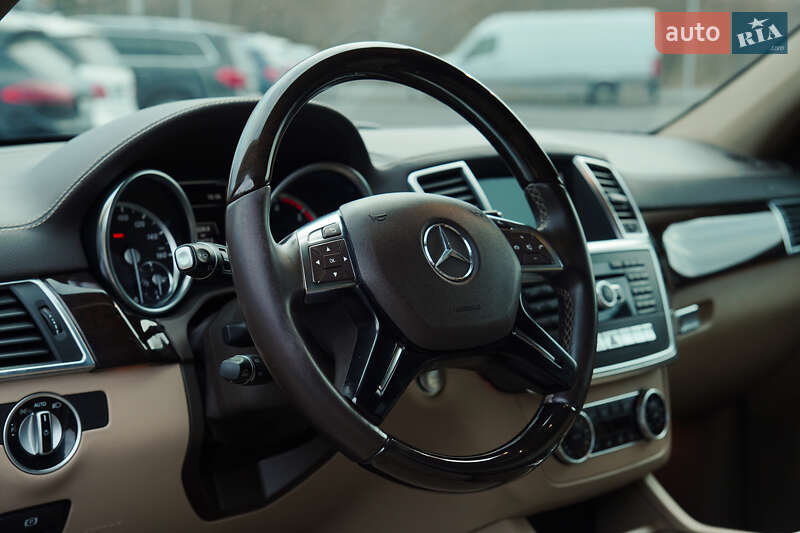 Внедорожник / Кроссовер Mercedes-Benz GL-Class 2014 в Каменец-Подольском