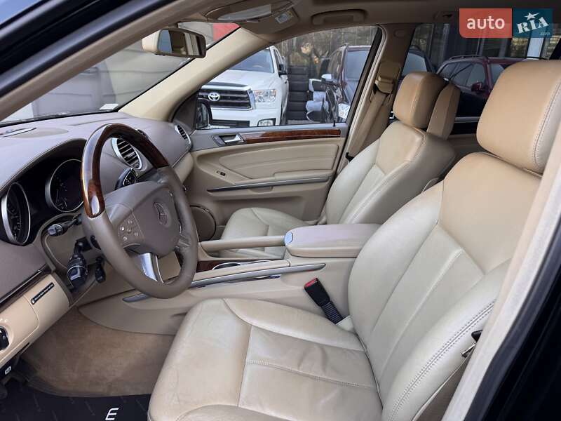 Внедорожник / Кроссовер Mercedes-Benz GL-Class 2007 в Одессе фото 8 Внедорожник / Кроссовер Mercedes-Benz GL-Class 2007 в Одессе