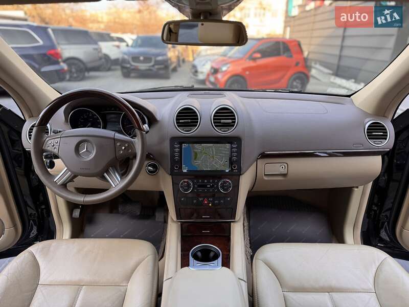 Внедорожник / Кроссовер Mercedes-Benz GL-Class 2007 в Одессе фото 15 Внедорожник / Кроссовер Mercedes-Benz GL-Class 2007 в Одессе