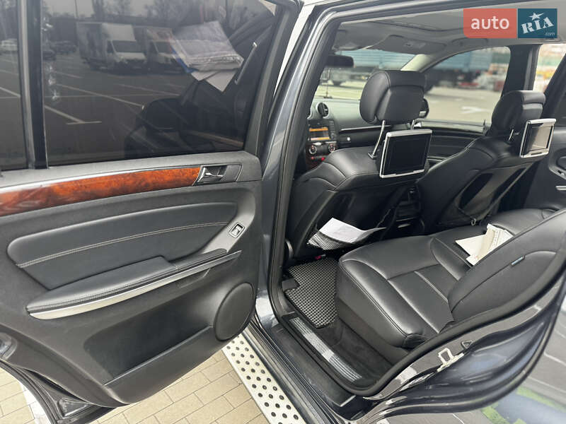 Позашляховик / Кросовер Mercedes-Benz GL-Class 2010 в Києві