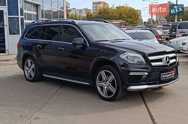 Позашляховик / Кросовер Mercedes-Benz GL-Class 2014 в 