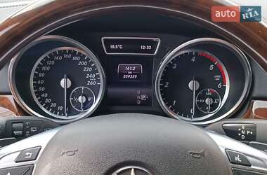 Позашляховик / Кросовер Mercedes-Benz GL-Class 2014 в 