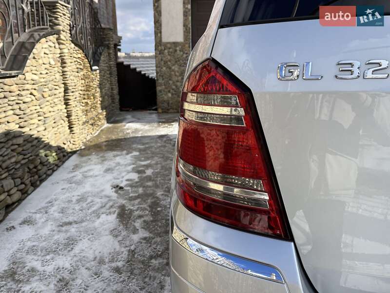 Внедорожник / Кроссовер Mercedes-Benz GL-Class 2009 в Черновцах фото 22 Внедорожник / Кроссовер Mercedes-Benz GL-Class 2009 в Черновцах